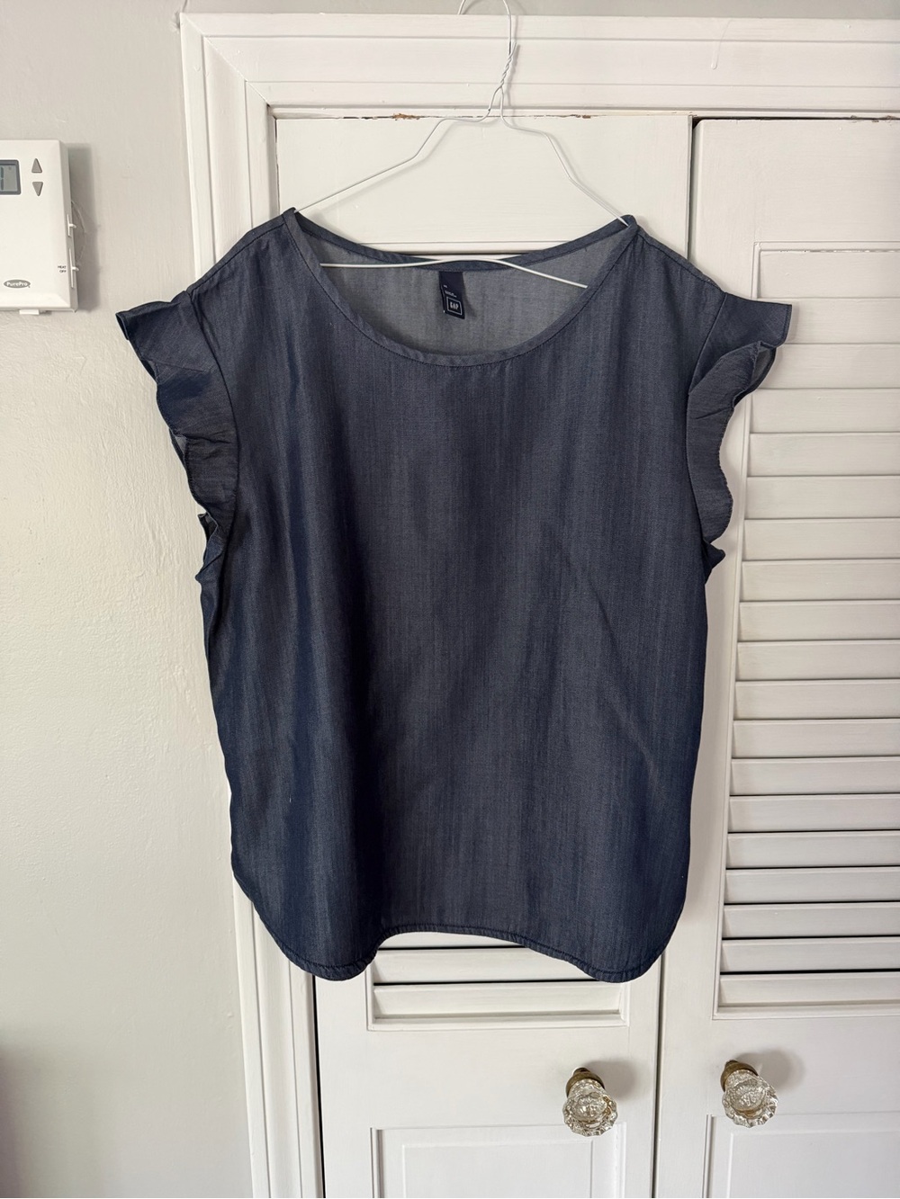 GAP Dark Blue Ruffle Sleeve Top Size XL